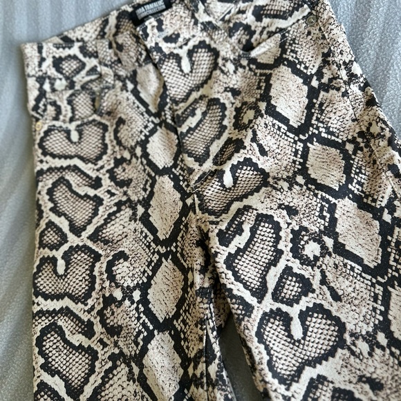 Zara Leopard denim pants - Picture 1 of 5